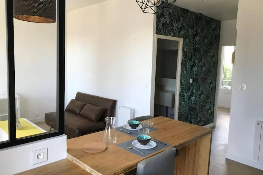 Appartement Gweladenn - apprt moderne et lumineux- Saint-marc à Brest 0*,  France