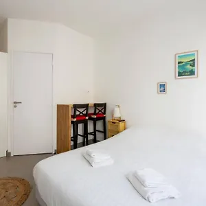 La Liberté 2, Sdb Privative Et Tv, Cuisine Salon Partagés, Confort Et Hypercentre Appartement