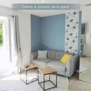 Calme, Proche Gare l'auberlac'h Appartement